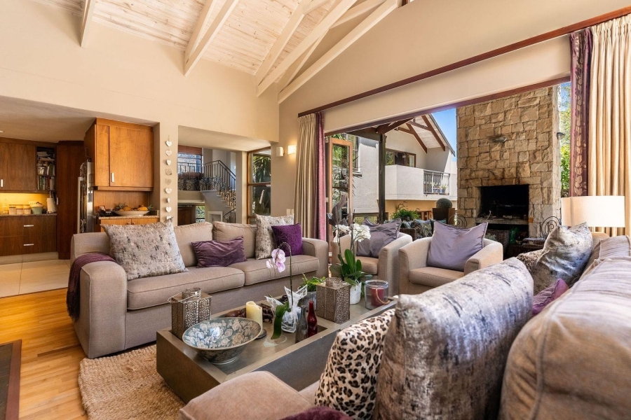 4 Bedroom Property for Sale in Hout Bay Western Cape